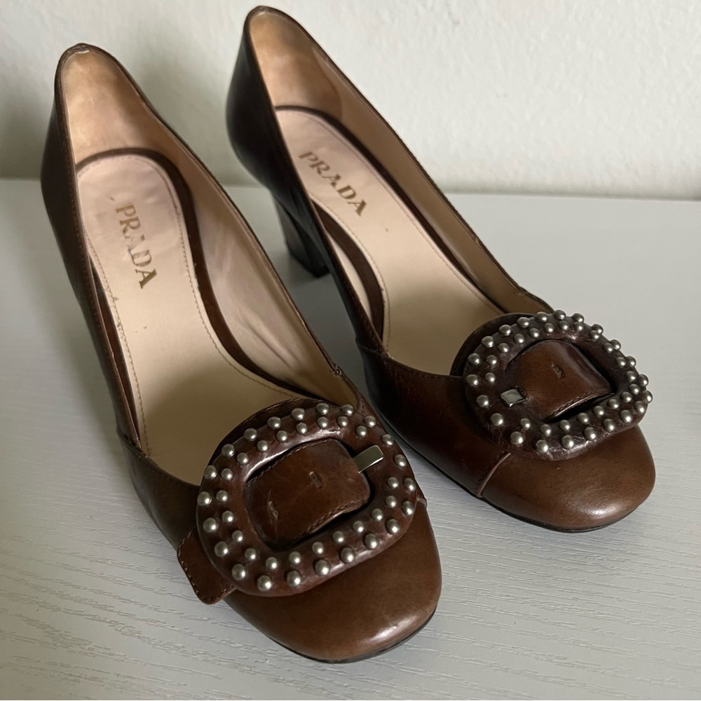 Prada | Calfskin Leather Buckle Pumps - Picture 2 of 9